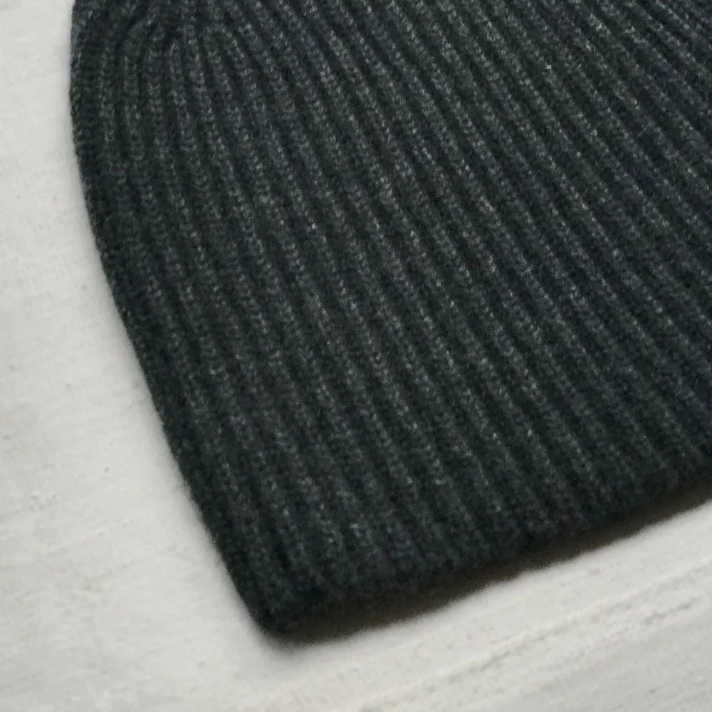 Cashmere Ski Hat in Charcoal