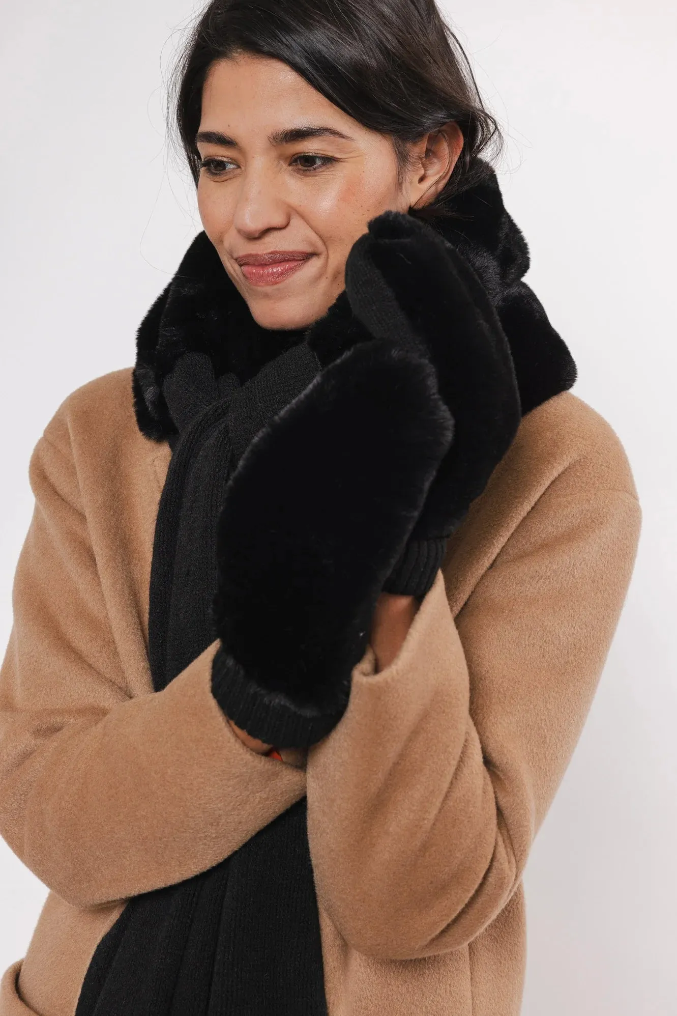 RINO & PELLE OXO FAUX FUR GLOVES BLACK